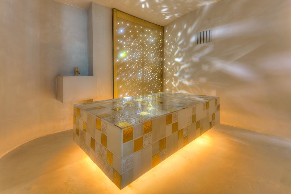 Aguas de Ibiza sparkly bathroom in the hotel